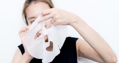 Mặt nạ trắng da Transino Whitening Facial Mask