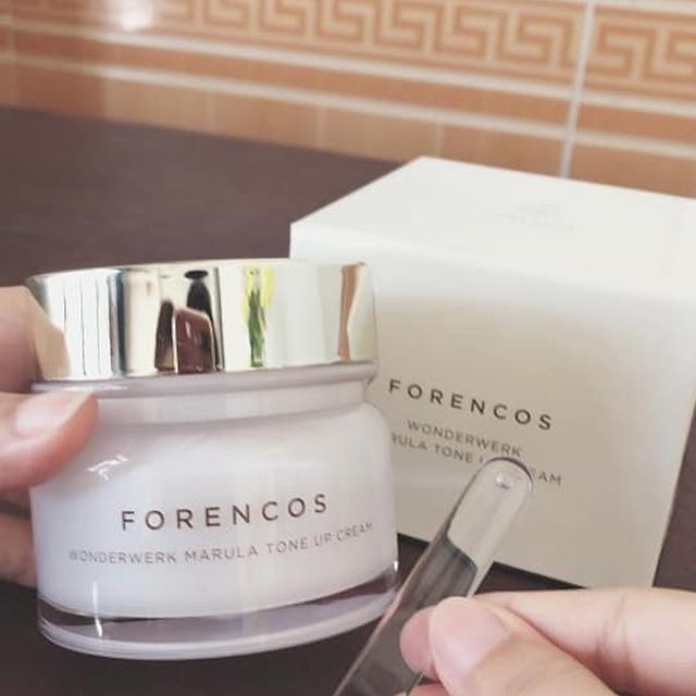 kem dưỡng trắng da tone-up-cream forencos