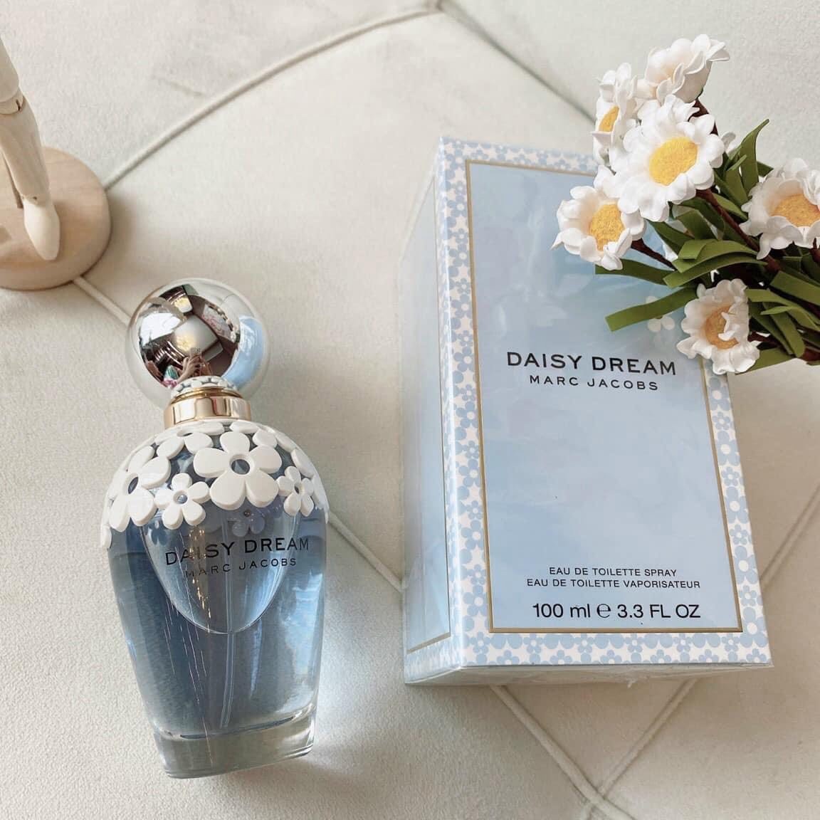 DAISY DREAM MARC JACOBS. DAISY DREAM MARC JACOBS.