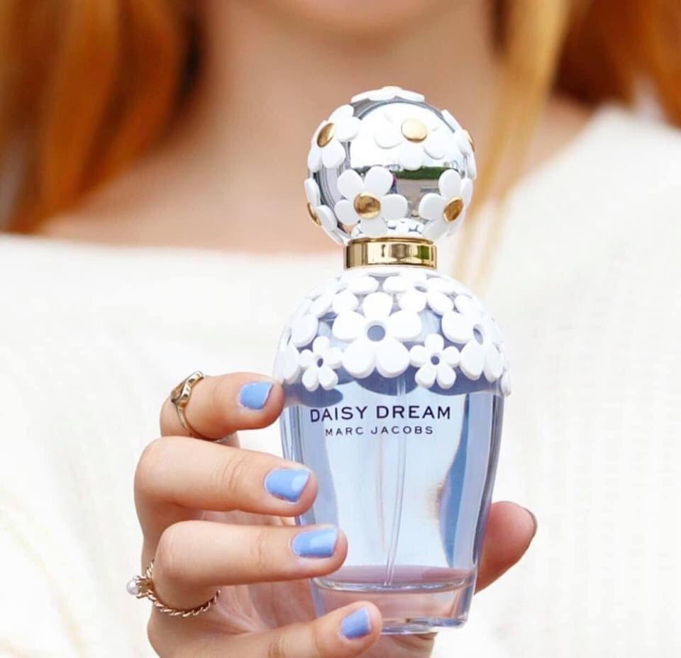 DAISY DREAM MARC JACOBS. DAISY DREAM MARC JACOBS.