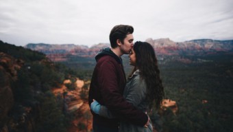 Người Đàn Ông Yêu Em Là Người Nuông Chiều Em Bằng Một Sự Nghiêm Khắc Dịu Dàng