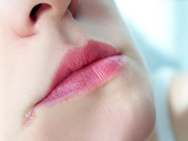 Dấu hiệu tố cáo cơ thể bạn đang thiếu hụt Vitamin trầm trọng
0
