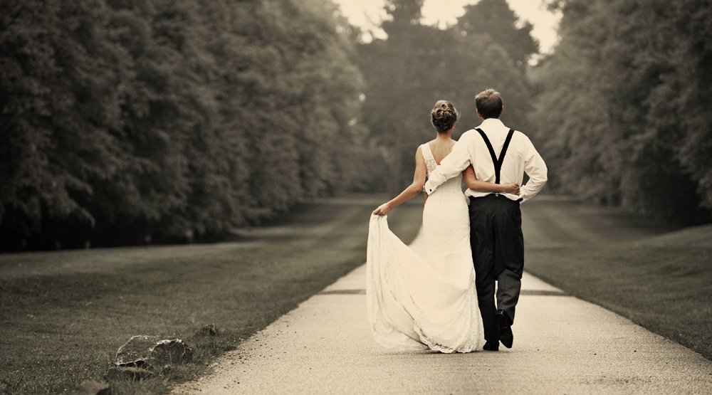 Cô gái để yêu và cô gái để cưới: Bạn chọn ai?
2