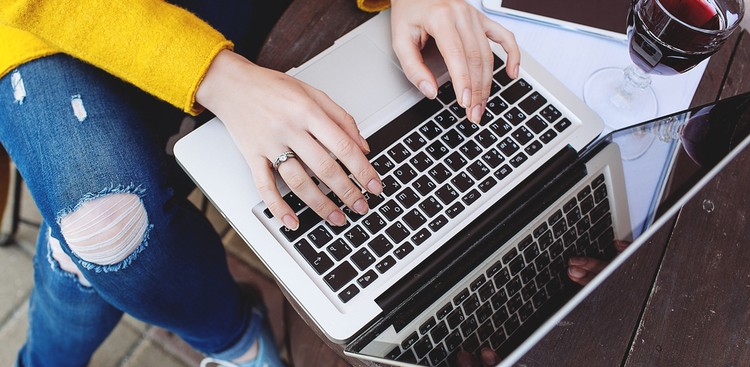 Học cách viết email như một CEO thực thụ
1