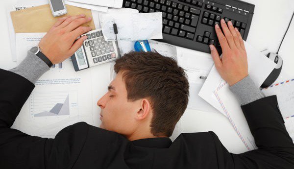 Vì sao bạn vẫn mệt mỏi ngay khi đã ngủ đủ giấc?
0