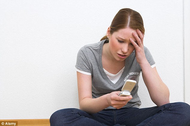 Càng sử dụng nhiều Facebook, bạn càng có khả năng sống tiêu cực và thường xuyên thất vọng
0