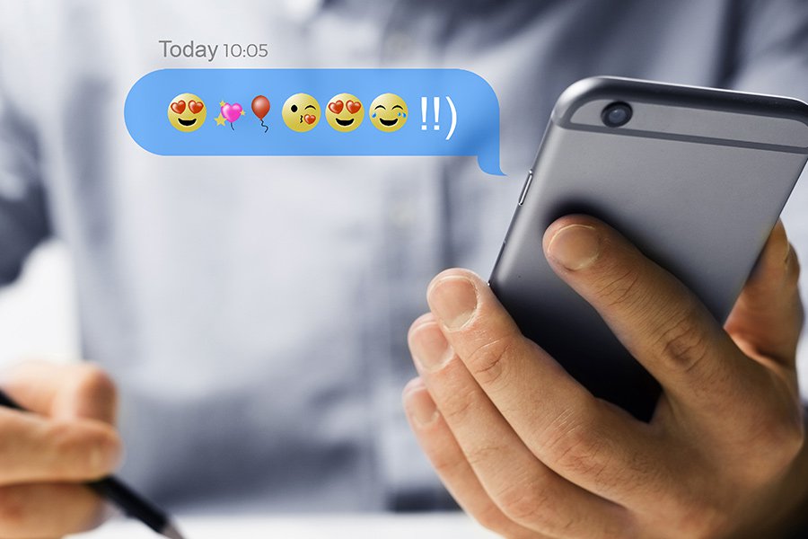 Hãy cẩn thận khi “lạm dụng” biểu tượng cảm xúc emoji tại nơi làm việc
0