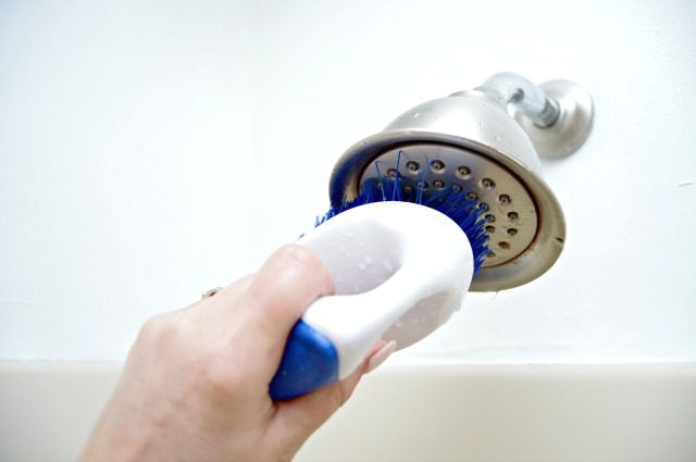 4 bước đơn giản để làm sạch vòi hoa sen
3