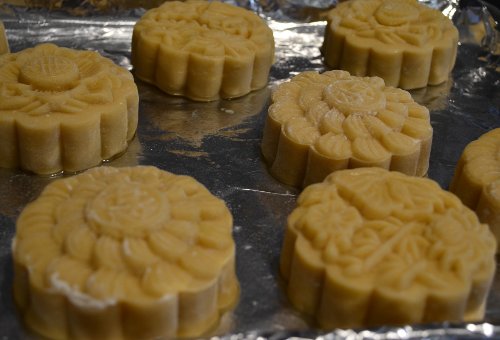 Cách làm bánh Trung thu nướng nhân thập cẩm đơn giản tại nhà
5