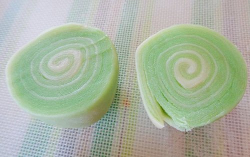 Cách làm bánh Trung thu ngàn lớp kiểu Nhật độc đáo
9