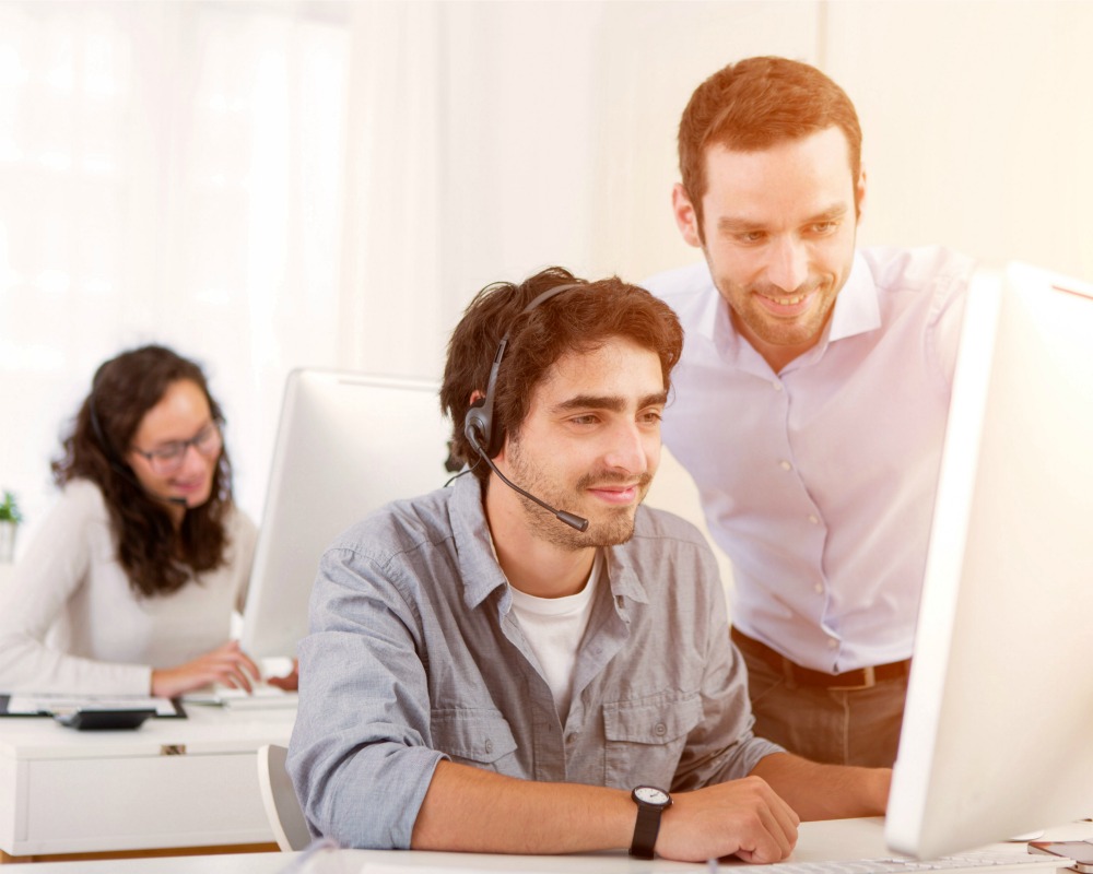 Hiệu ứng Halo và lợi thế của người hấp dẫn
1