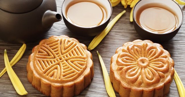 Cách làm bánh Trung thu nướng đơn giản bằng nồi cơm điện
0