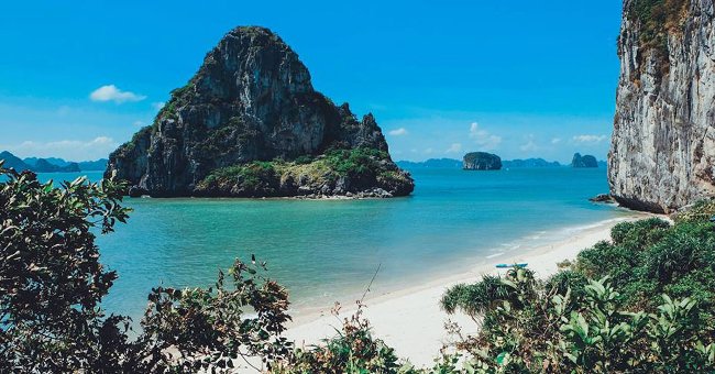 Khám phá đảo Mắt Rồng - hoang đảo đẹp nhất vịnh Bắc Bộ
1