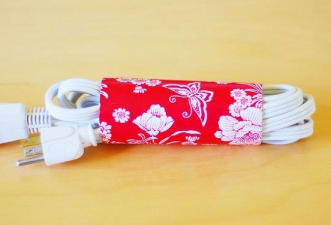
                        10 cách đơn giản đảm bảo rằng cáp sạc không bao giờ bị rối lên một lần nữa
                     3