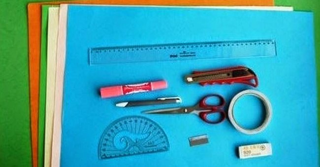 Cách làm đèn lồng Trung thu hình ngôi sao bằng giấy đơn giản
0