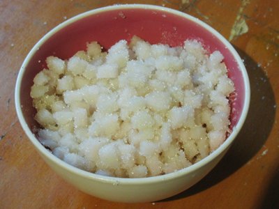 Cách làm mỡ đường cho nhân thập cẩm bánh Trung thu
4