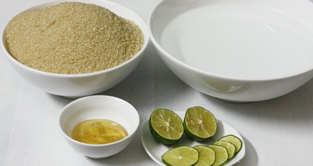 Cách nấu nước đường làm bánh Trung thu
0