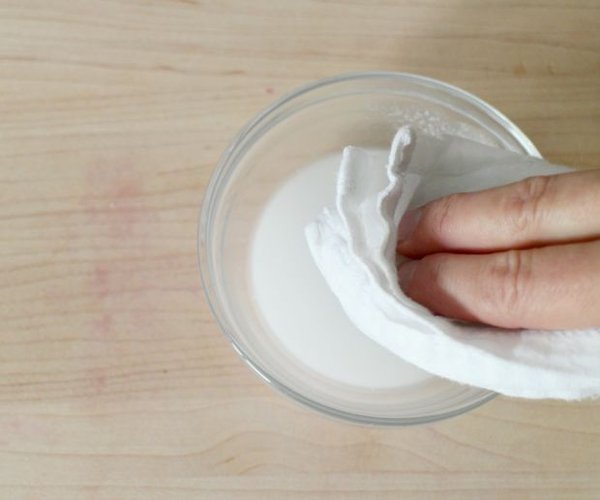 Tổng hợp các cách làm sạch thớt gỗ đơn giản và hiệu quả
9