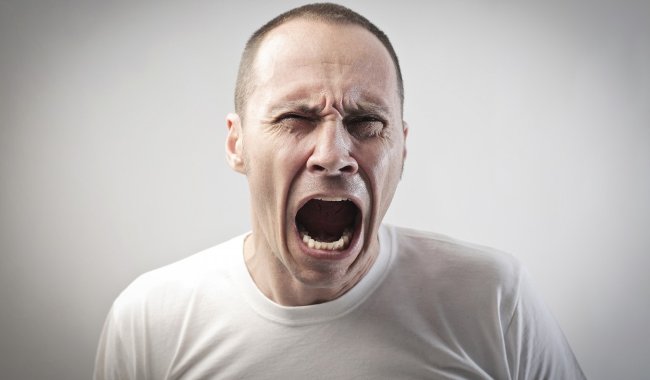 Nhớ kỹ những kỹ năng đơn giản sau đây để tự vệ khi gặp nguy hiểm
0