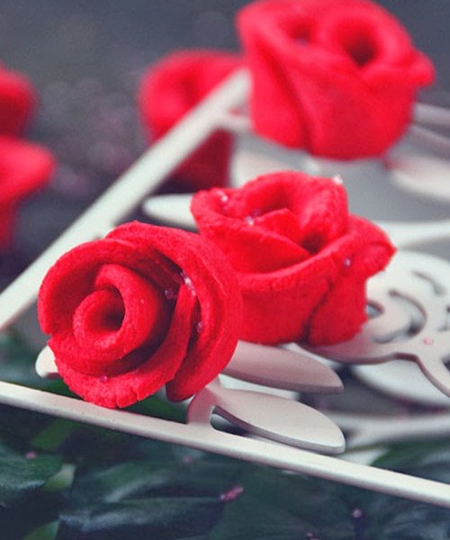Cách làm bánh quy hoa hồng đơn giản và cực ngon cho ngày Phụ nữ Việt Nam 20 – 10
6