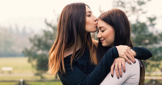 10 điều bí mật mà chị gái chẳng bao giờ nói cho bạn biết
7