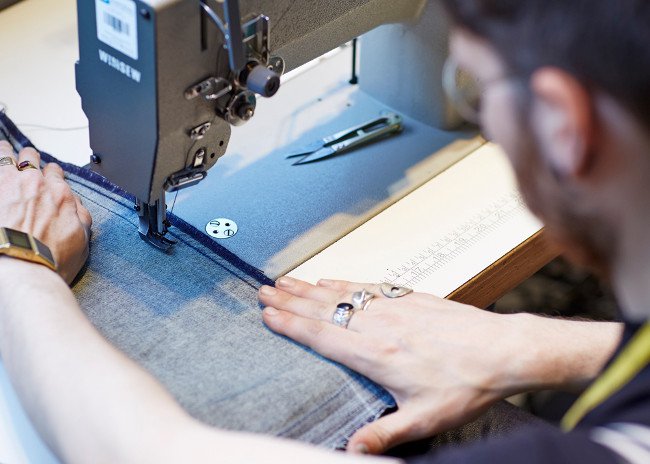 Bí quyết chọn quần jeans cho quý ông “bụng bự”
2