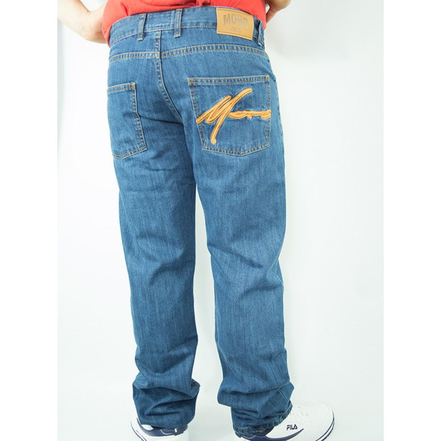 Bí quyết chọn quần jeans cho quý ông “bụng bự”
4