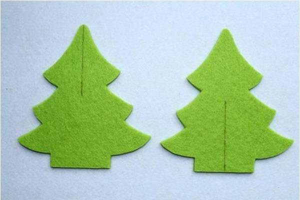 
                        Hướng dẫn 10 cách làm cây thông Noel độc đáo từ mọi chất liệu
                     46