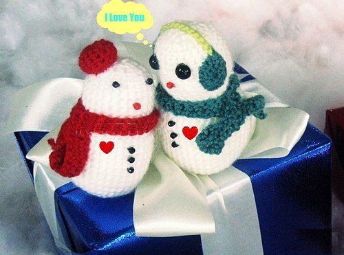 Hướng dẫn làm người tuyết bằng len đáng yêu tặng chàng dịp Noel
10
