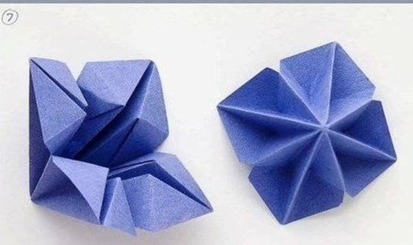 6 cách gấp cây thông Noel giấy theo phong cách origami để trang trí và làm quà tặng
7