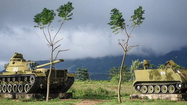 
                        Hành trình khám phá lịch sử và văn hóa Việt Nam bằng xe máy
                     14