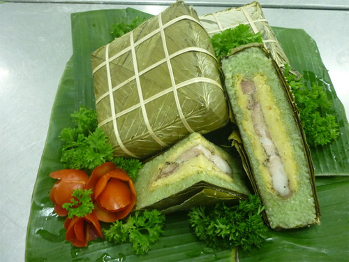 Cách chọn và bảo quản bánh chưng ngon ngày Tết
0