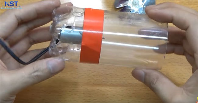 Tự chế máy hút bụi cầm tay dễ không tưởng
10