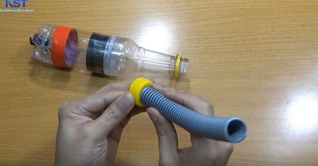 Tự chế máy hút bụi cầm tay dễ không tưởng
16