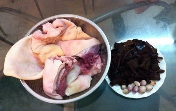 Tự tay làm giò xào chiêu đãi cả nhà ngày Tết
0