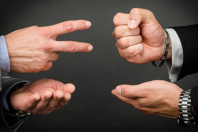 Bí quyết giúp bạn luôn chiến thắng cuộc chơi oẳn tù tì vào dịp Tết
2