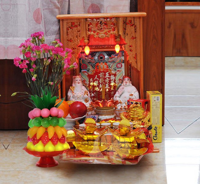 
                        Hướng tốt lành và 3 điều đại kỵ trong ngày vía Thần Tài mùng 10 tháng Giêng năm Đinh Dậu
                     1