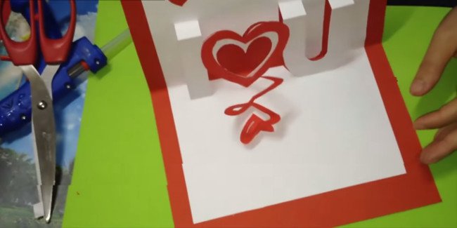 Làm thiệp nổi 3D dành tặng người yêu trong ngày Valentine
3