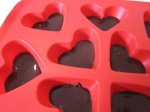 Hướng dẫn làm socola cực đơn giản tặng chàng vào ngày Valentine
4