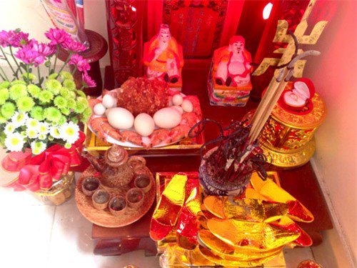 Văn khấn cúng Thần Tài mùng 10 hàng tháng
0