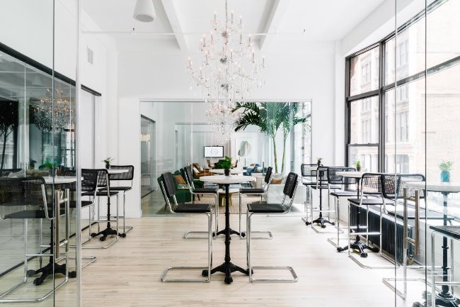 Khám phá bên trong trụ sở mới của startup chuyên thiết kế nội thất Homepolish ở New York
0