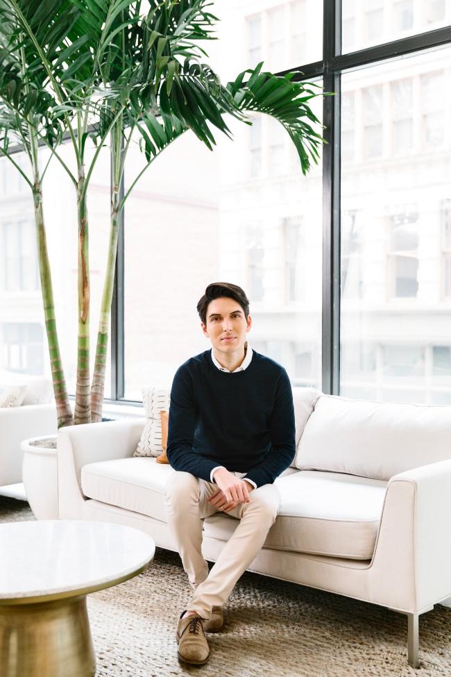 Khám phá bên trong trụ sở mới của startup chuyên thiết kế nội thất Homepolish ở New York
12