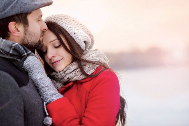 Phải làm gì để thoát khỏi cảm giác "say nắng" một người thứ ba?
1