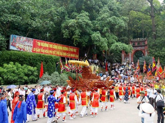 Hướng dẫn đường đi, mua đồ lễ, vui chơi khi tới đền Hùng - Phú Thọ
1