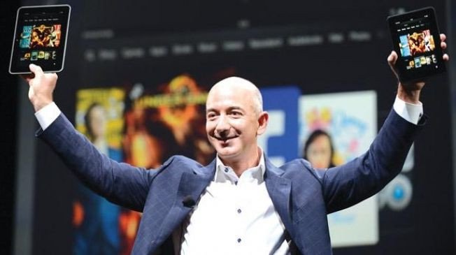 Ông chủ Amazon dành 8 tiếng trong ngày để làm gì?
3