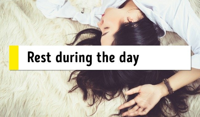 
                        15 mẹo cực hay giúp đánh bại chứng mất ngủ và dễ dàng thức dậy vào buổi sáng
                     13