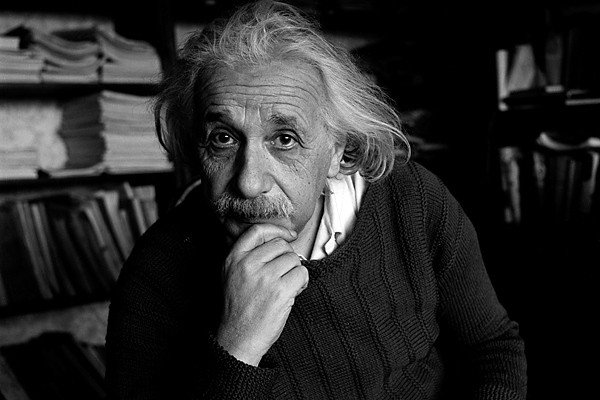 Albert Einstein đánh đổi hạnh phúc để trở thành thiên tài thế giới!
5