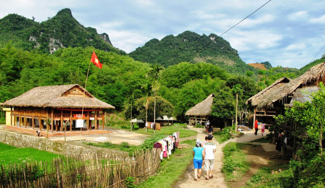 3 địa điểm du lịch gần Hà Nội để vi vu cùng lớp trước khi chia tay tuổi học trò
5