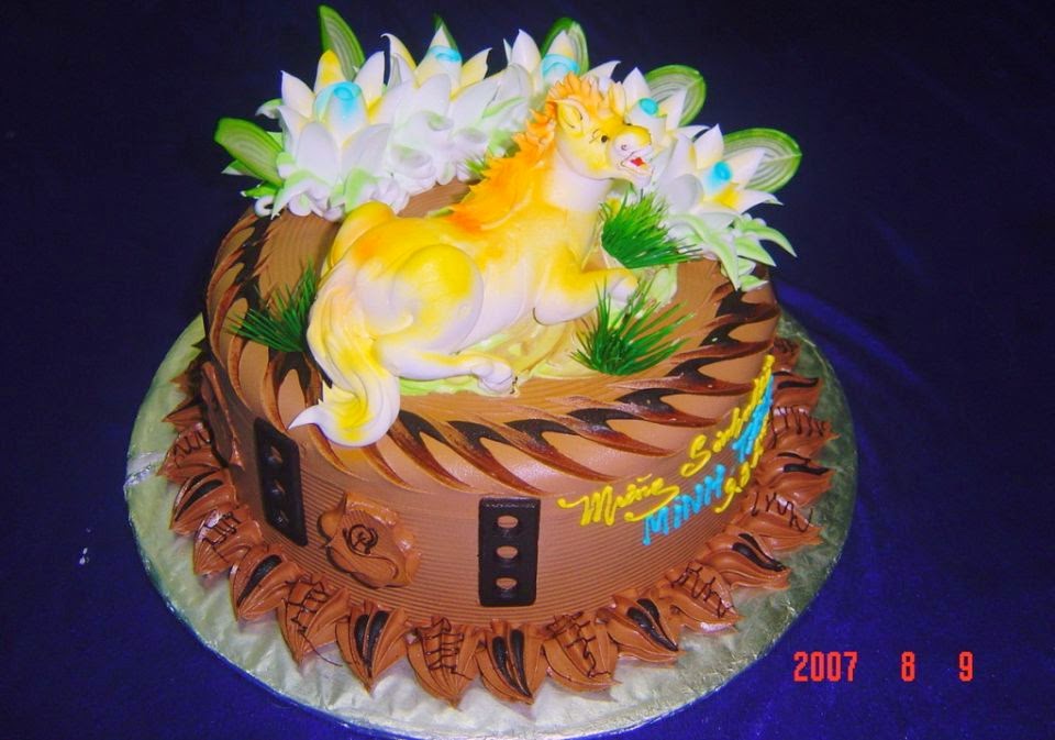 Tổng hợp những bánh sinh nhật hình con ngựa dễ thương cho người tuổi ngọ 4