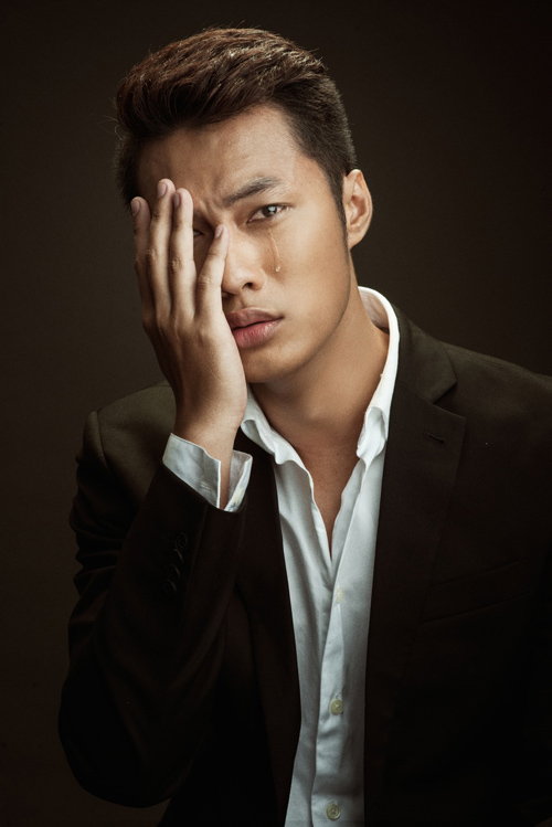 Hình ảnh giọt nước mắt đàn ông – con trai rơi vì tình yêu 14